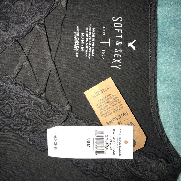 Long-sleeved soft tee with lace detail - Picture 2 of 3